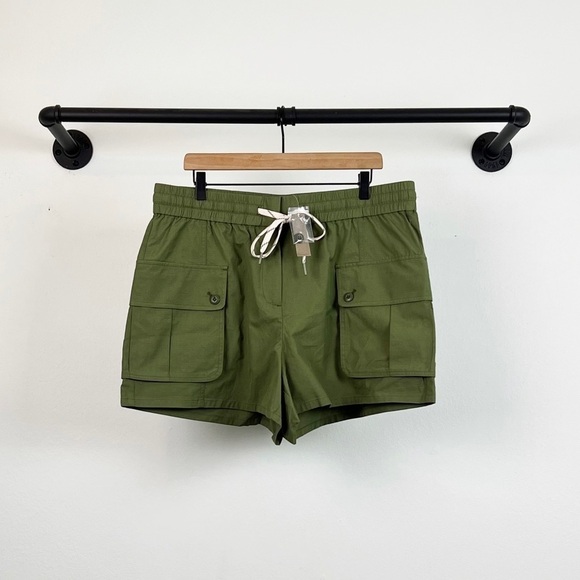 NWT J. Crew Pull On High Waisted Cargo Shorts in Olive Green - Picture 5 of 9